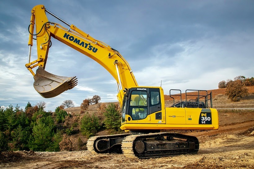 KOMATSU